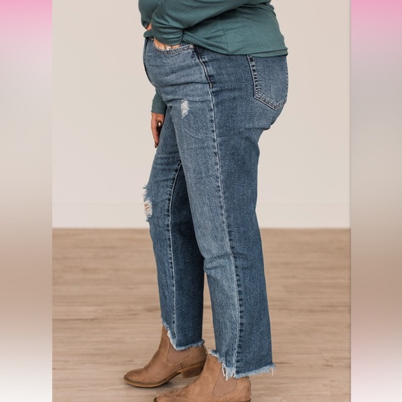 NWT Pulse Boutique YMI Slim Straight jeans - Picture 2 of 3